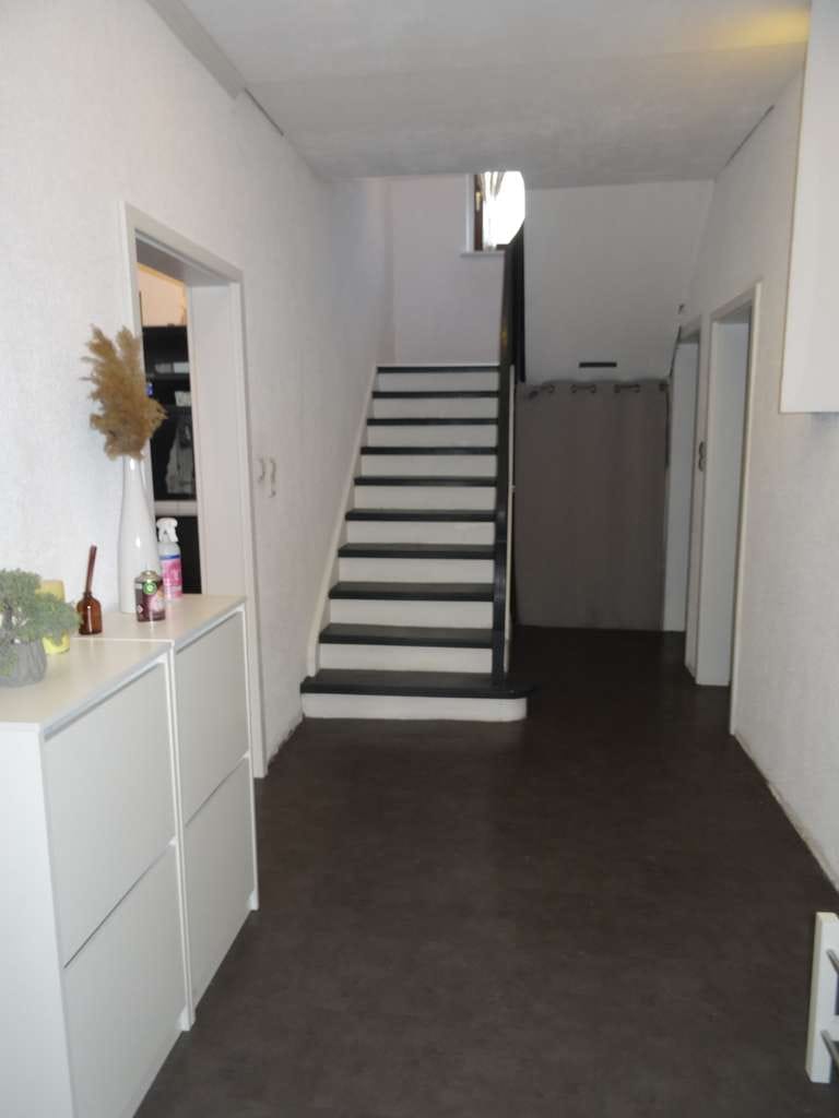 Immobilie in Höhr-Grenzhausen - Zweifamilienhaus - umfangreich modernisiert - Bild 2