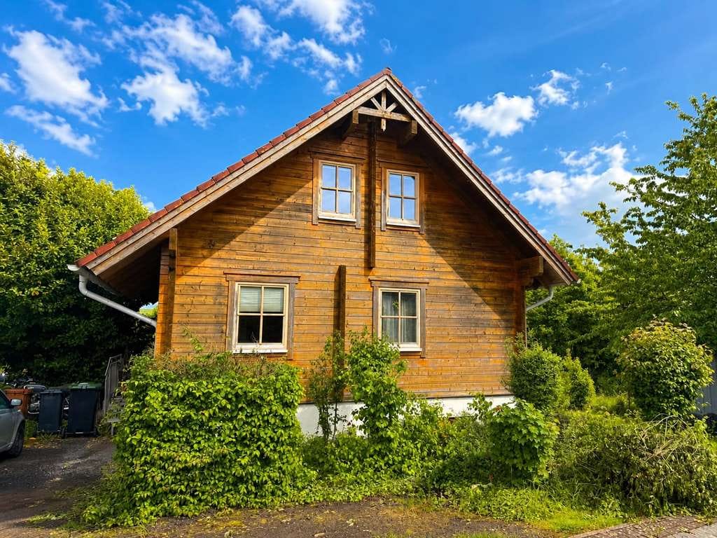 Immobilie in Rittersheim - Naturnahes Wohnen in einem Holzblockhaus - Bild 1
