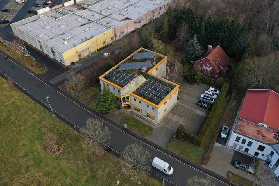 Immobilie in St. Egidien - Gewerbeobjekt mit Wohnhaus in St. Egidien – ideal für Eigennutzer oder Anleger - Bild 0
