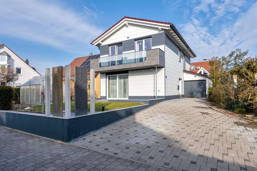 Immobilie in Alfdorf - modernes & neuwertiges Einfamilienhaus im wunderschönen Alfdorf - Bild 0