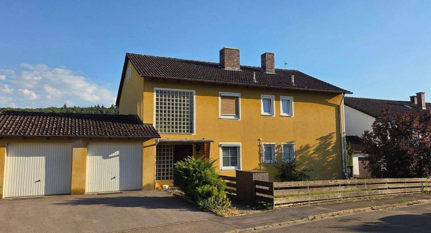 Immobilie in Solnhofen - Gepflegtes Mehrfamilienhaus in beliebter Lage im Altmühltal - Bild 0