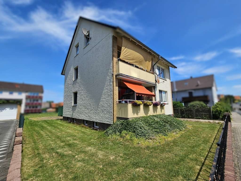 Immobilie in Harsum - 3 Familienhaus auf großem Grundstück in Harsum - Bild 1