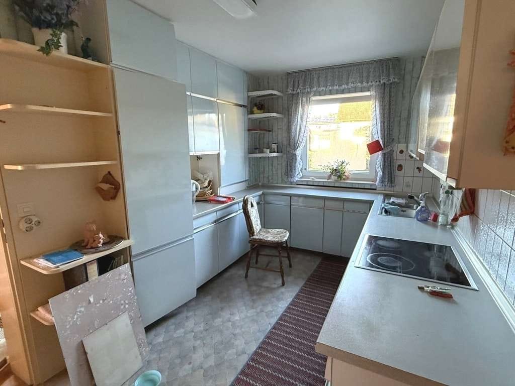 Immobilie in Stetten am kalten Markt - Teil-saniertes 3-Familienhaus mit Wintergarten+Werkstatt+Doppelgarage in ruhiger Lage  - Bild 4