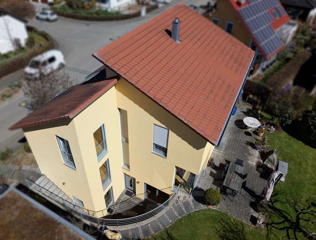 Immobilie in Nehren - Architektenhaus mit Einliegerwohnung, Garten, Carport & exklusivem Wohnambiente - Bild 2