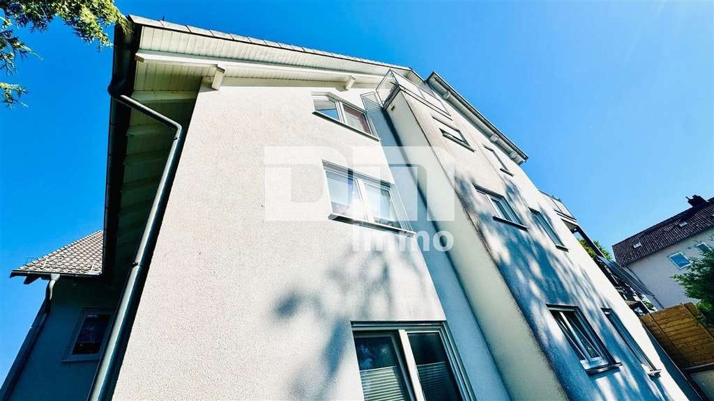 Immobilie in Bad Emstal - Gepflegte Maisonette Wohnung mit Studio 2x Balkon und PKW Stellplatz in Traumlage - Bild 1