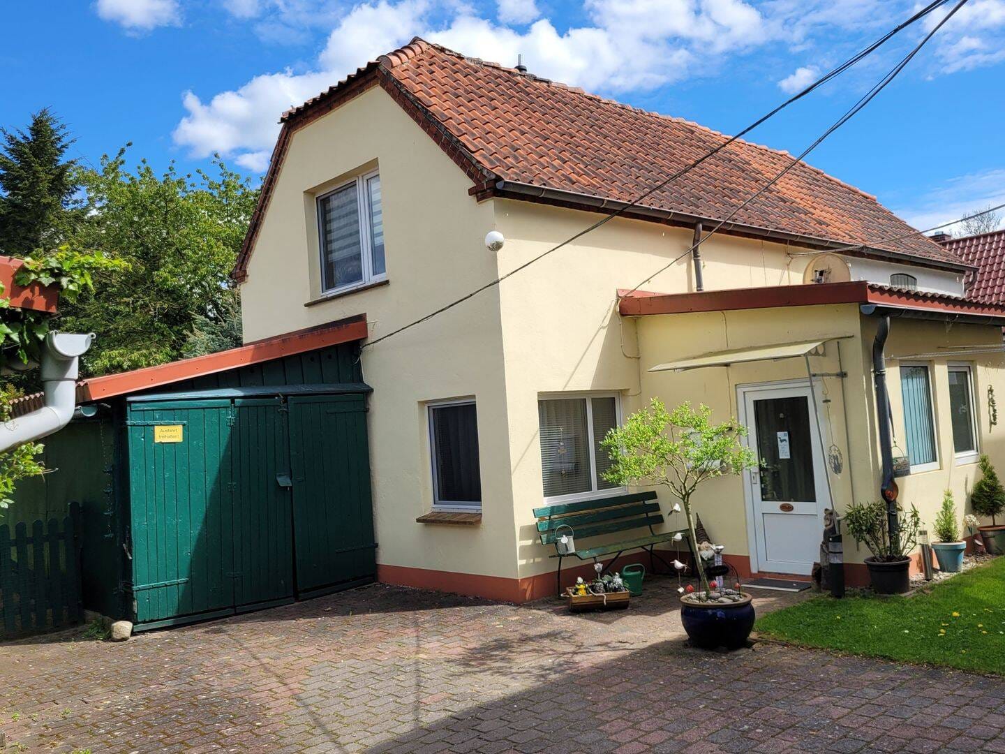 Immobilie in Wittenburg - Doppelhaushälfte und vermietetes Wohnhaus in  Sackgasse Wittenburgs - Bild 2