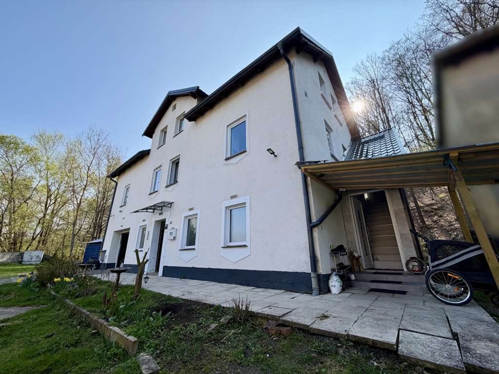 Immobilie in Rödental - Naturnahes Einfamilienhaus am Waldrand - Bild 1