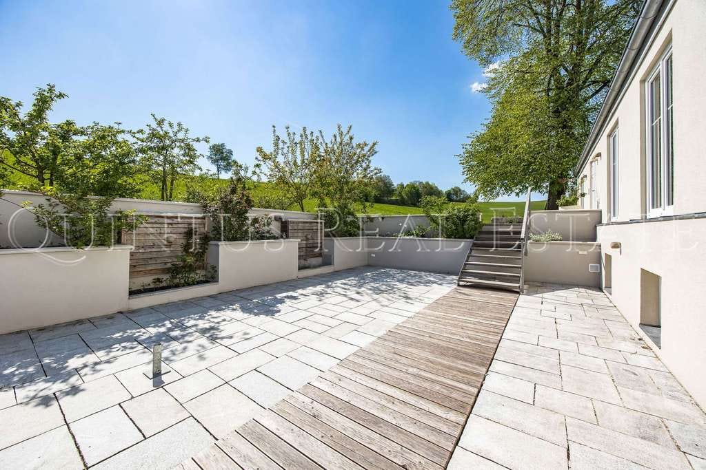 Immobilie in Schöllnach - Traumhafte Alleinlage - Einfamilienhaus mit Panoramablick - Bild 2