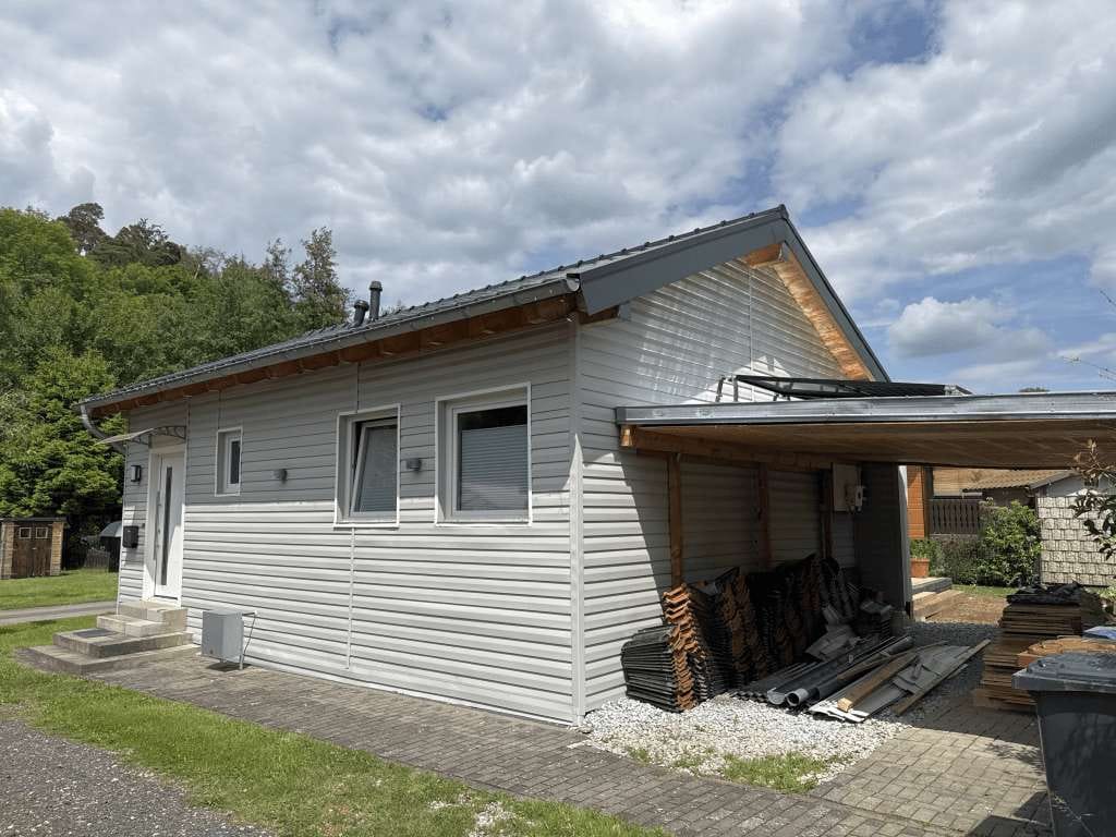 Immobilie in Niederwambach - Attraktives Wohn- / und Ferienhaus mit Terrasse in ruhiger Natur - Bild 3