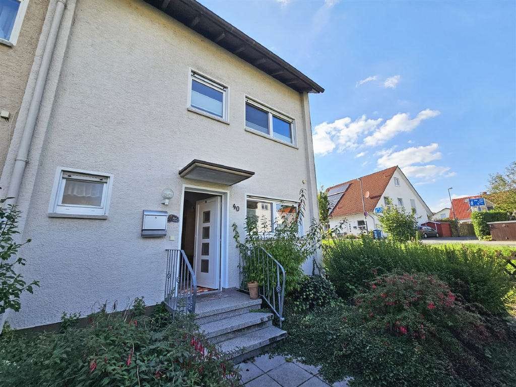 Immobilie in Oestrich-Winkel - Tolles Einfamilienhaus mit Terrasse und ideal ausgerichtetem Garten - Bild 2