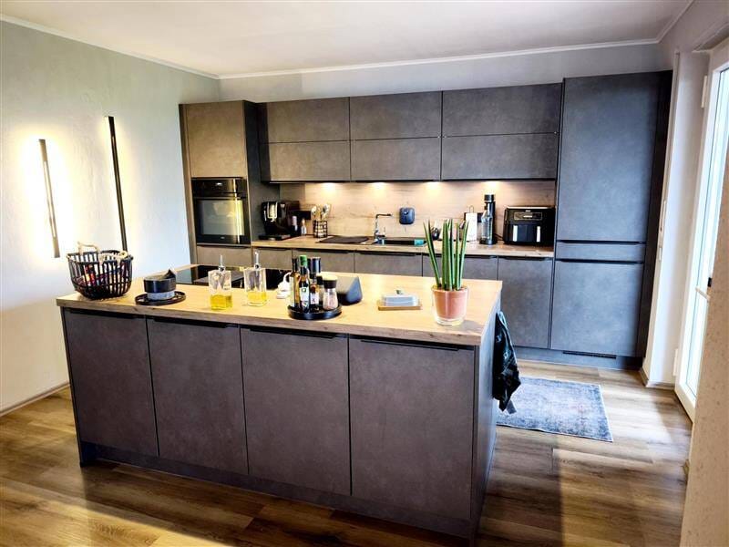 Immobilie in Wietmarschen - Zentral in Lohne: Einfamilienhaus 200m² auf 770m² Eckgrundstück, "Endlich viel Platz" - Bild 1