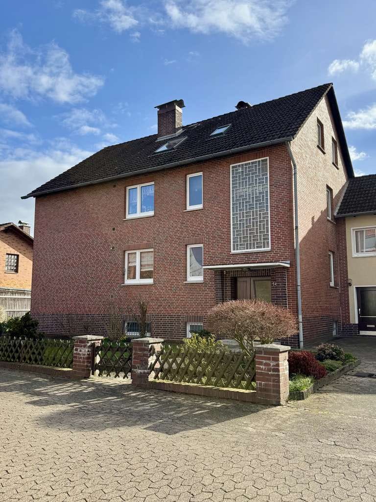 Immobilie in Haste - Attraktives Mehrfamilienhaus mit 4 Wohneinheiten in ruhiger Lage von Haste - Bild 2