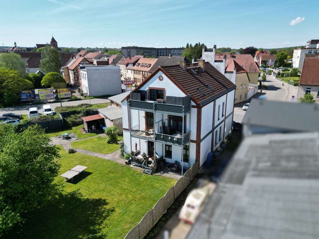 Immobilie in Hohen Demzin - Saniertes Denkmal-Mehrfamilienhaus in Teterower Bestlage - Bild 3