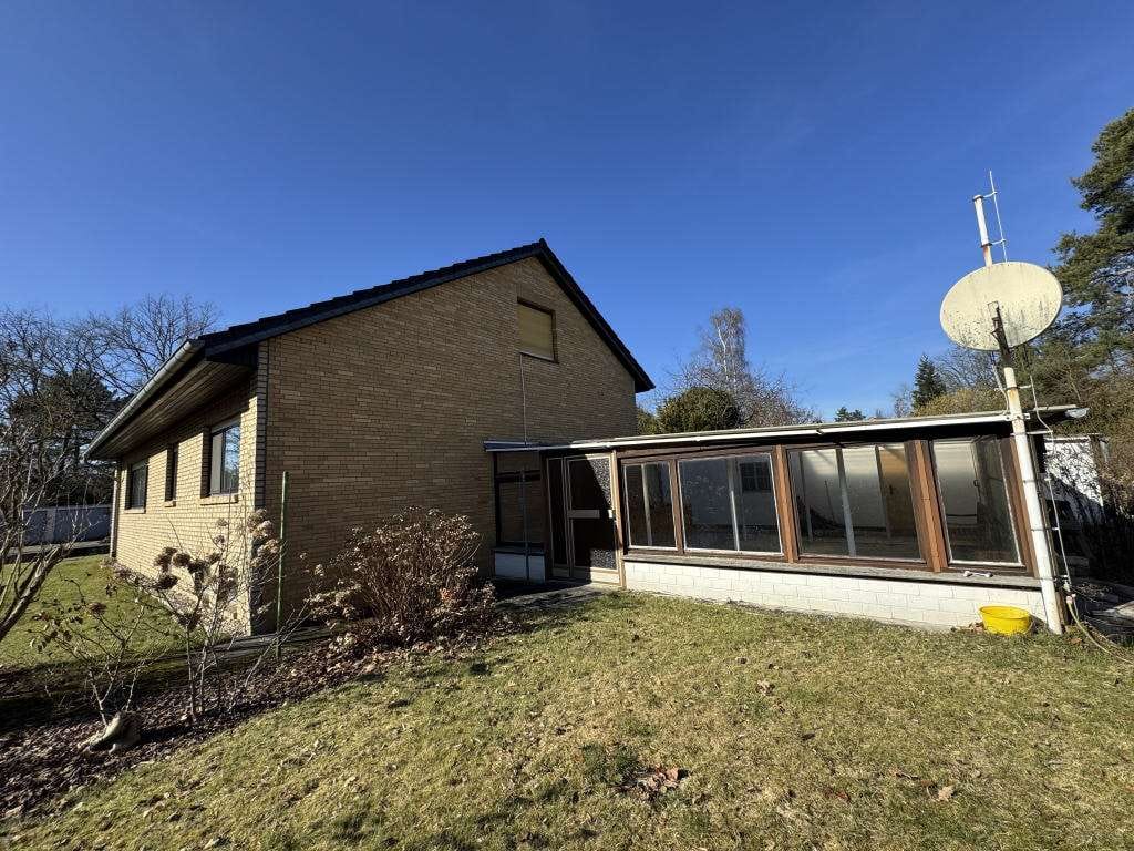 Immobilie in Edemissen - Gut und ruhig gelegener Bungalow in top Lage im Dorfkern von Edemissen - Bild 2