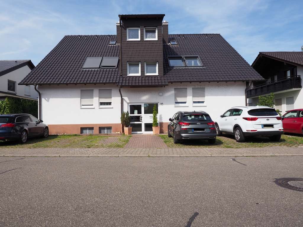 Immobilie in Waldsee - Attraktive Kapitalanlage: Vermietete 6-Zimmer-Souterrainwohnung in ruhiger Feldrandlage von Waldsee - Bild 2