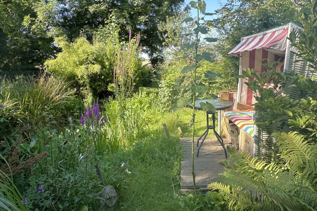 Immobilie in Galmsbüll - Charmantes Einfamilienhaus in idyllischer Lage nahe dem Nordsee-Deich - Bild 3