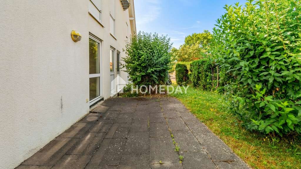 Immobilie in Walddorfhäslach - Bezugsfreie Gartenwohnung: 2 Zimmer, große Terrasse, zwei Stellplätze und viel Privatspähre - Bild 2