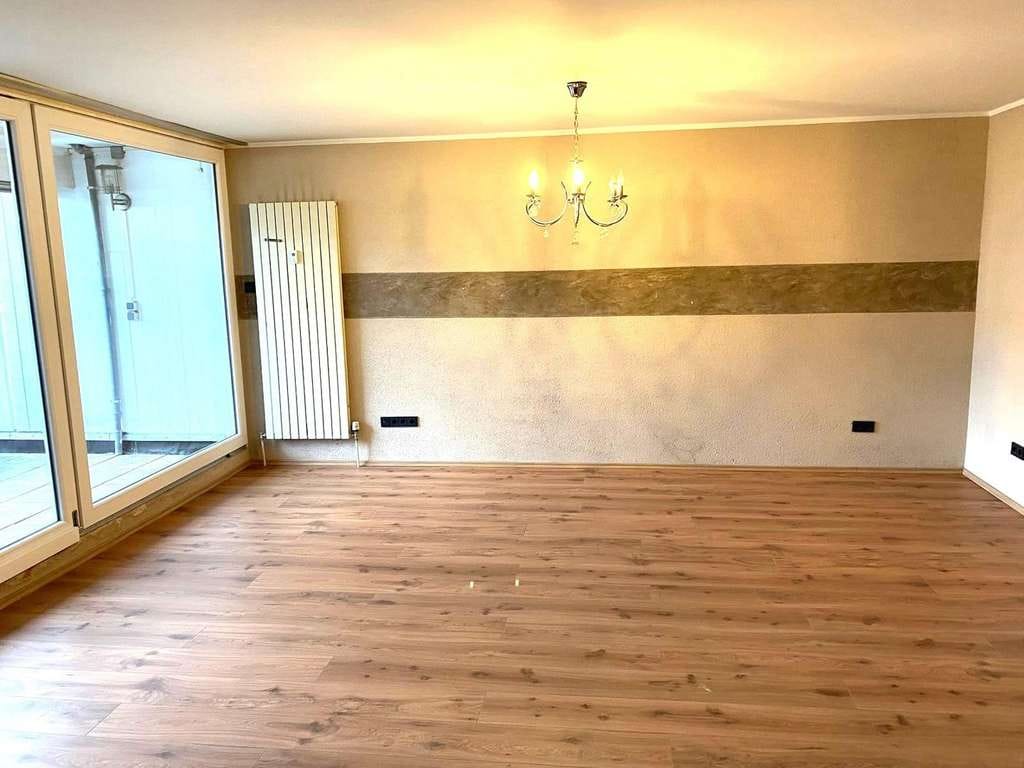 Immobilie in Oerlinghausen - Schicke 3-Zimmer Wohnung mit Balkon im südlichen Teil der Bergstadt Oerlinghausen - Bild 3
