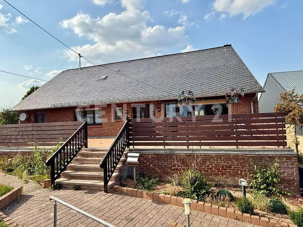 Immobilie in Naunheim - Wohnen auf einer Ebene: Gepflegtes Einfamilienhaus mit Vollkeller und großer Terrasse - Bild 2