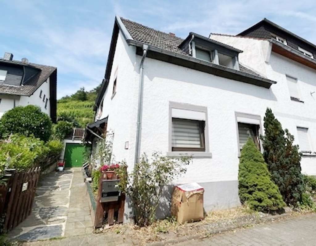 Immobilie in Mayschoß - Sanierunsobjekt!! Doppelhaushälfte mit Einliegerwohnung in Mayschoß !! - Bild 0
