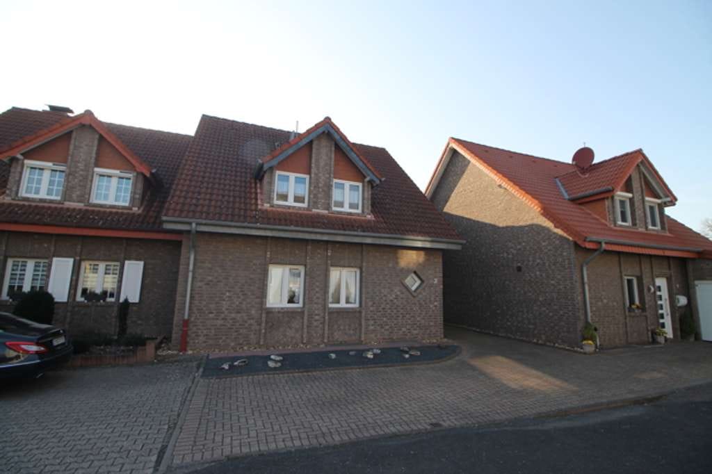 Immobilie in Merzenich - "Renovieren, einziehen - wohlfühlen!"
Einfamilienhaus in ansprechender Sackgassenlage - Bild 3