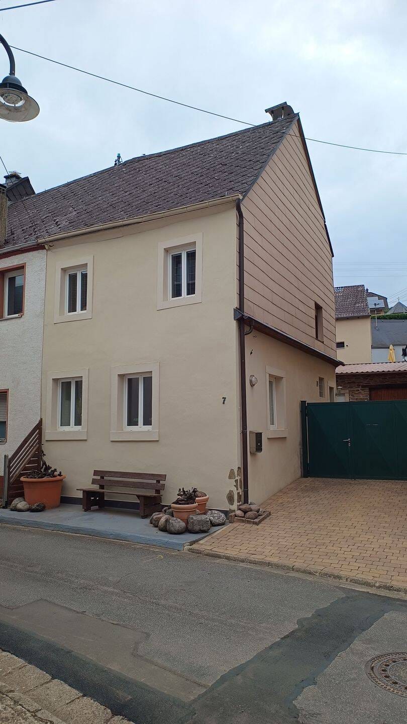 Immobilie in Neumagen-Dhron - Hübsches Wohnhaus / Mosel-Ferienhaus in Super-Zustand  -  einfach nur weiternutzen - Bild 0