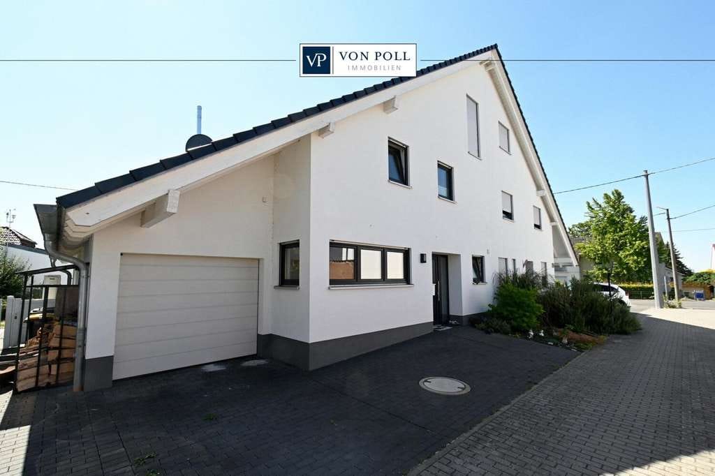 Immobilie in Lörzweiler - Gepflegtes KFW 70 Haus/DHH mit Garage, Garten und Sauna in Lörzweiler zu verkaufen! - Bild 0