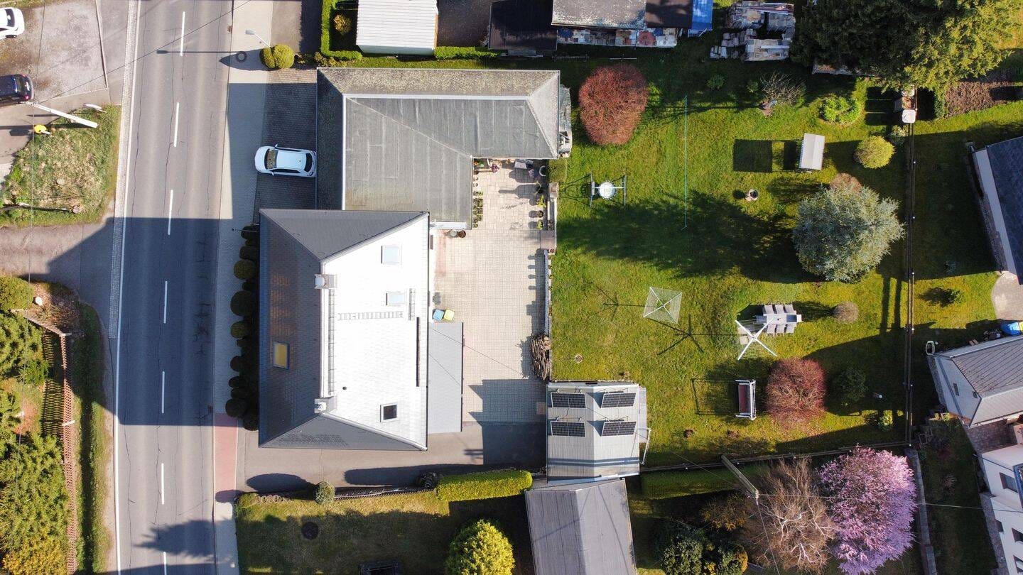 Immobilie in Lichtenberg/Erzgebirge - Großzügiges Wohnhaus mit Ausbaureserve, Nebengebäude und großem Grundstück - Bild 2