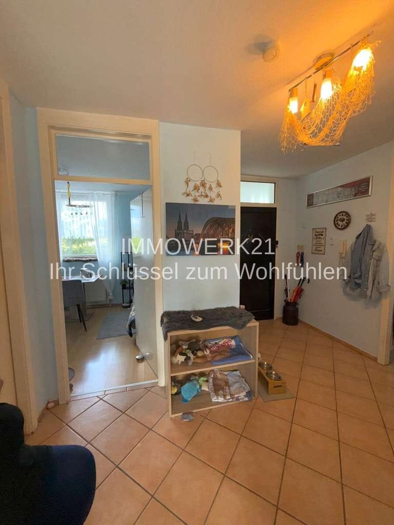 Immobilie in Frechen - Gepflegte 3,5 Zimmer Wohnung in Frechen zentrale und familienfreundliche Lage inklusive Stellplatz! - Bild 4
