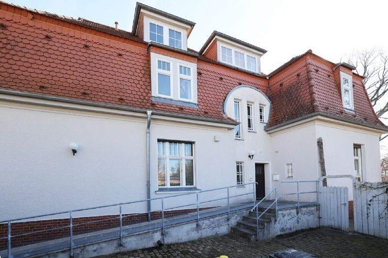 Immobilie in Eberswalde - Jugendstil - Wohnen und Arbeiten in generationsübergreifender Behaglichkeit - Bild 1