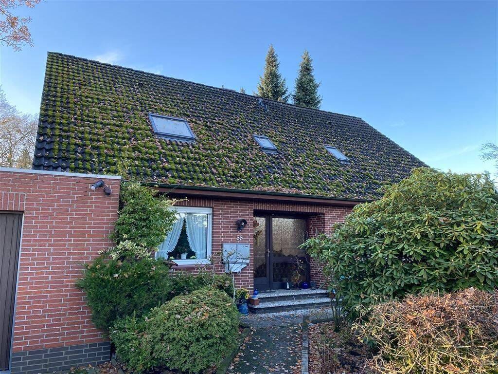 Immobilie in Ganderkesee - Zweifamilienhaus auf 1015 m² großem Grundstück - Bild 1