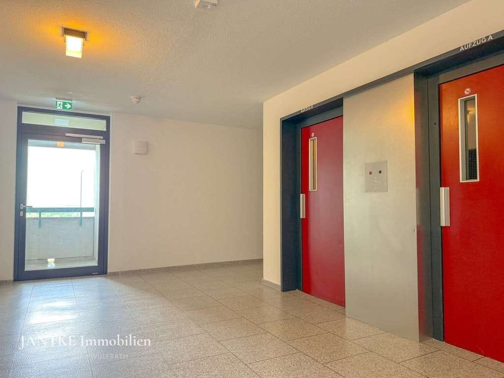 Immobilie in Erkrath - Attraktive 3-Zimmer-Wohnung mit Loggia, schönem Ausblick und eigenem TG-Stellplatz am Stadtweiher - Bild 4