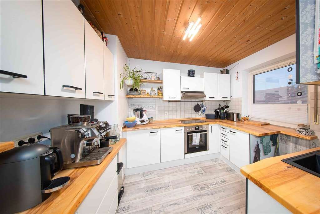 Immobilie in Germaringen - Große & helle 5-Zimmer Etagen-Wohnung im 1.Obergeschoß - Bild 3