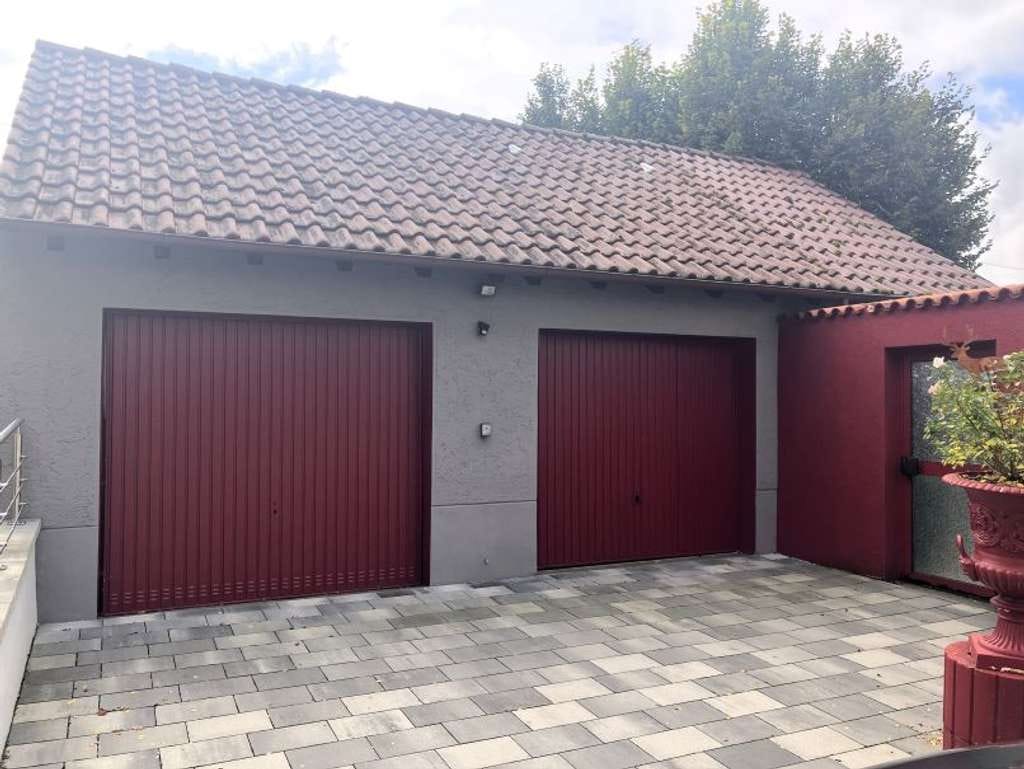 Immobilie in Spaichingen - Erdgeschosswohnung m. Doppelgarage und großem Garten in ruhiger Lage - Bild 2