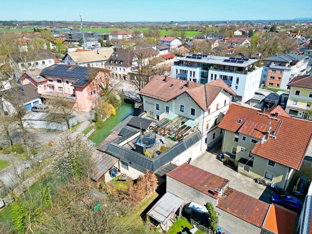 Immobilie in Bruckmühl - Wohn- und Geschäftshaus im Ortskern von Bruckmühl – stabile Mieteinnahmen & Entwicklungspotenzial - Bild 2