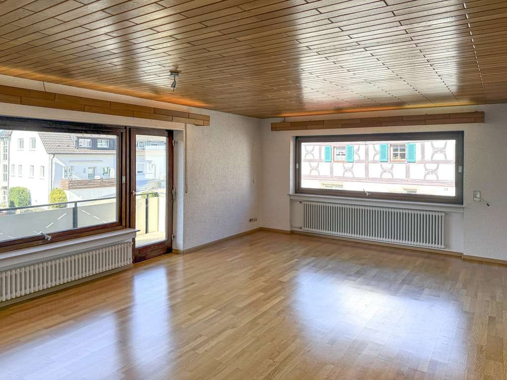 Immobilie in Ebringen - Wohnen & Arbeiten mit Perspektive! - Bild 1