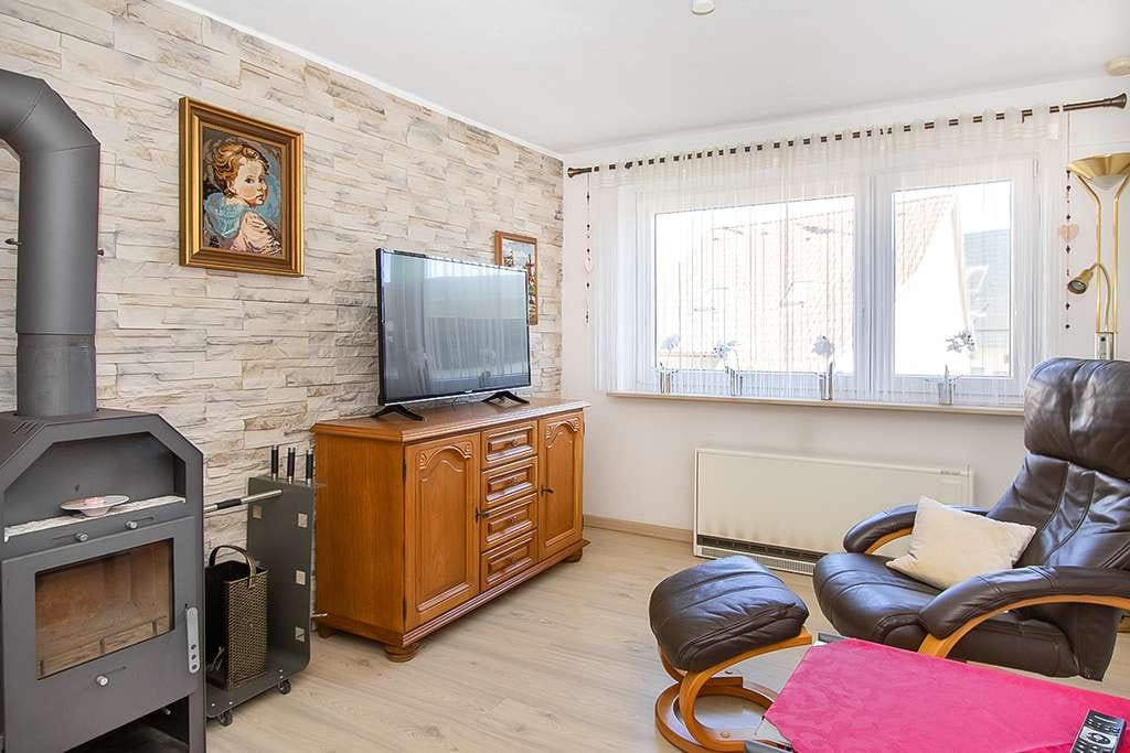 Immobilie in Scheer - • Klein, fein, mein •  liebevoll saniertes Zuhause mit Charme - Bild 1