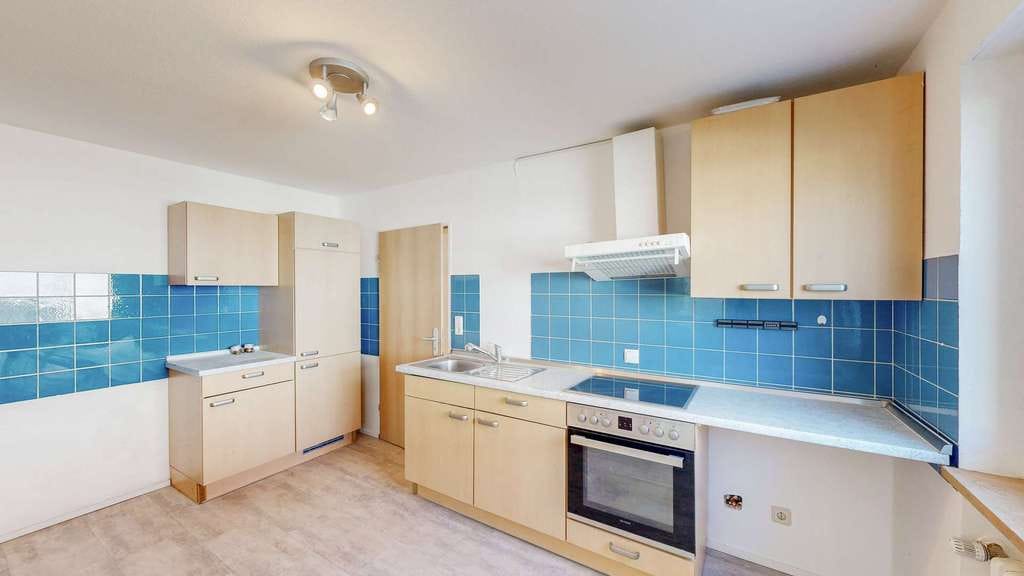 Immobilie in Gerbrunn - Attraktive Kapitalanlage: MFH mit zwei Vermietungen und einer freien Wohnung in Gerbrunn - Bild 2
