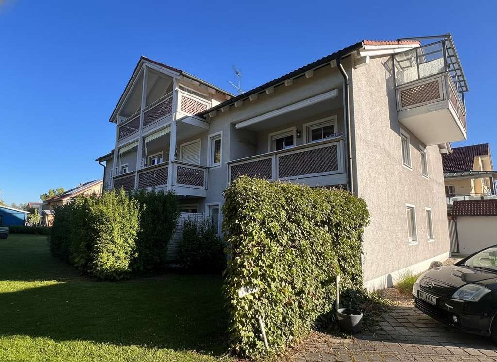 Immobilie in Kirchham - 3 Zimmer Erdgeschosswohnung mit Terrasse und Gartenanteil  - Bild 0