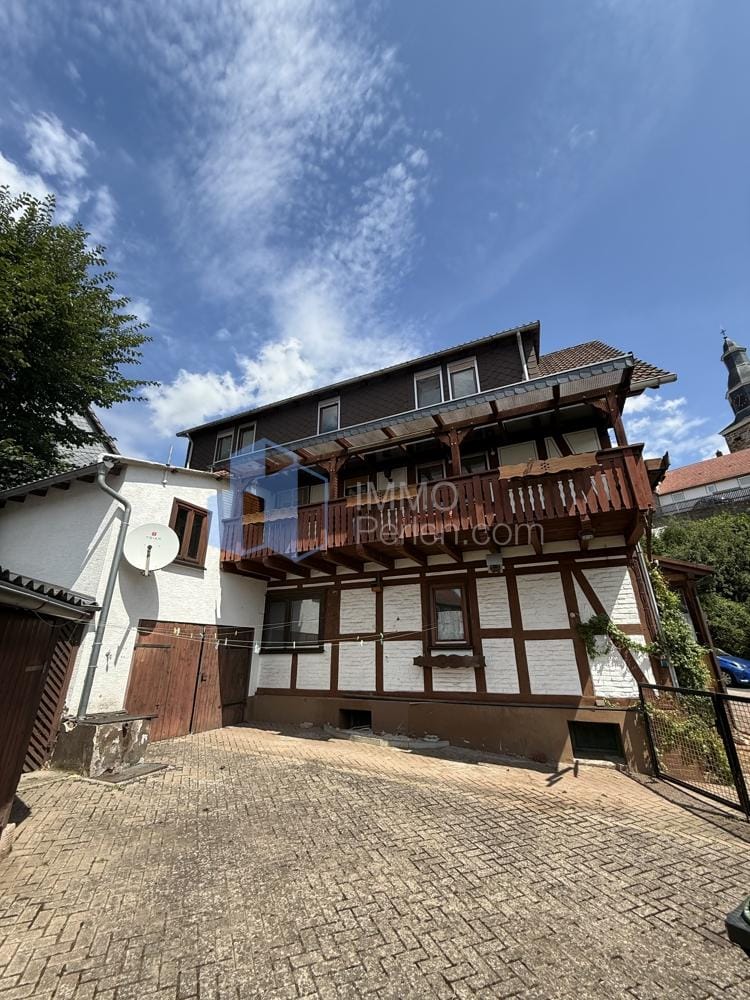 Immobilie in Bad Zwesten - Tradition trifft Raumvielfalt - Großes Wohnhaus mit Einliegerwohnung und Gartenidylle - Bild 4