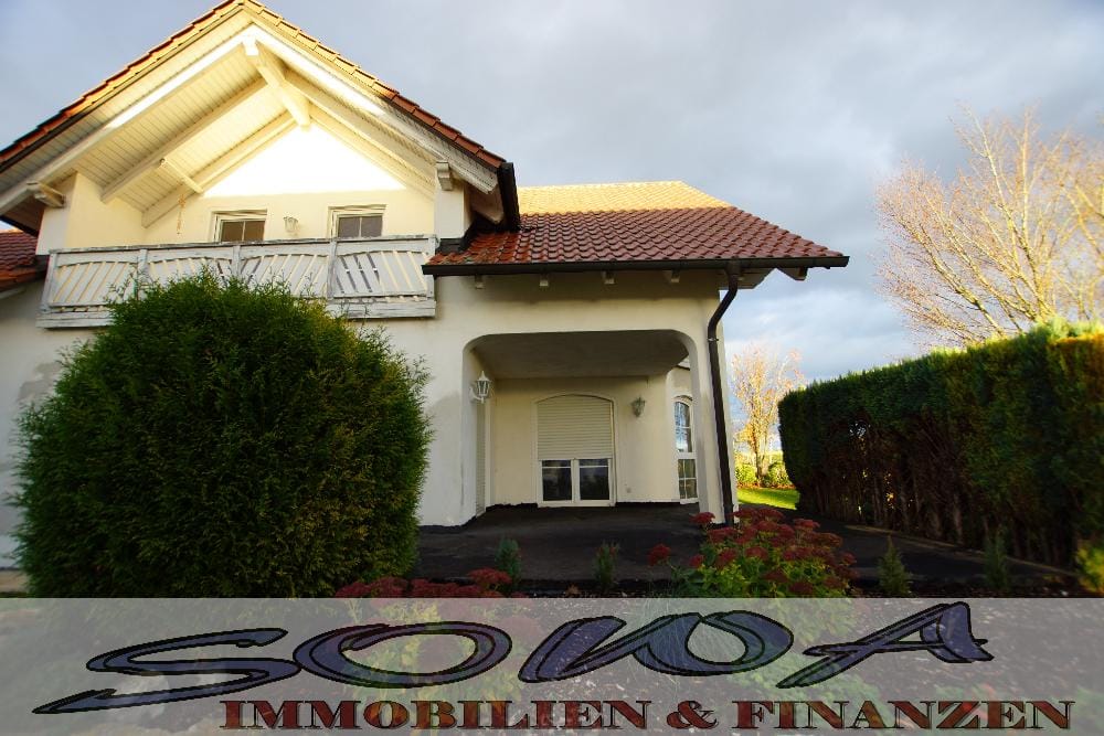 Immobilie in Ehekirchen - Schönes Einfamilienhaus mit viel Platz und einem großzügigem Grundstück in Holzkirchen - Ehekirchen - Ein Objekt von Ihrem Immobilienpartner SOWA Immobilien und Finanzen - Bild 0