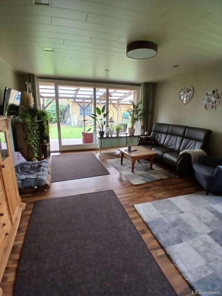 Immobilie in Westerstede - Zweifamilienhaus in ruhiger Lage von Westerstede-Linswege - Bild 4