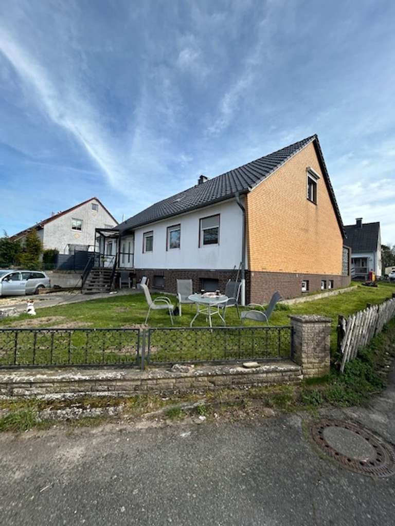 Immobilie in Vechelde - Familienfreundliches Einfamilienhaus mit großem Gartengrundstück in Vechelde OT Alvesse - Bild 3