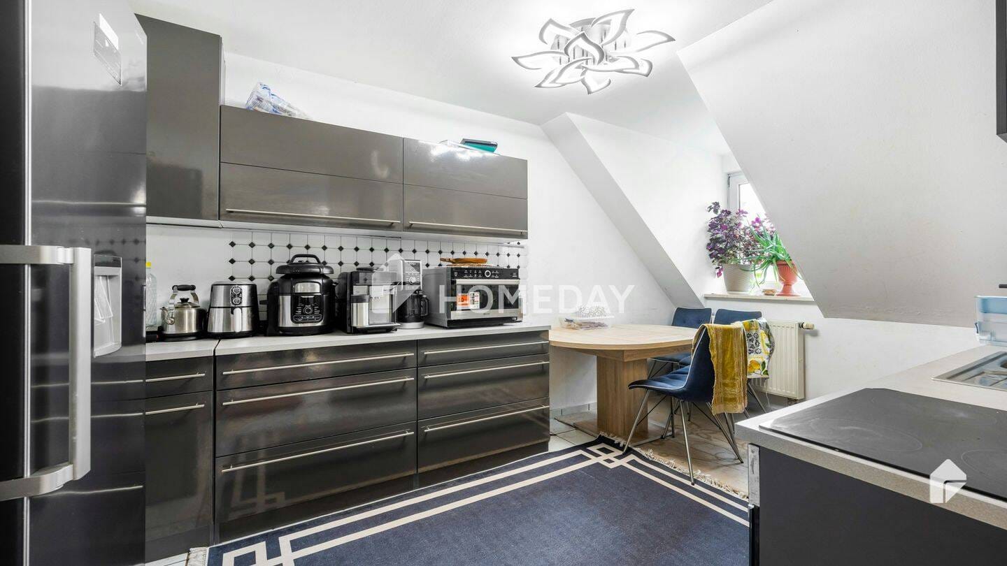 Immobilie in Mainburg - Bezugsfrei! Maisonette Wohnung mit zwei Balkonen, TG-SP und Außen-SP - Bild 1