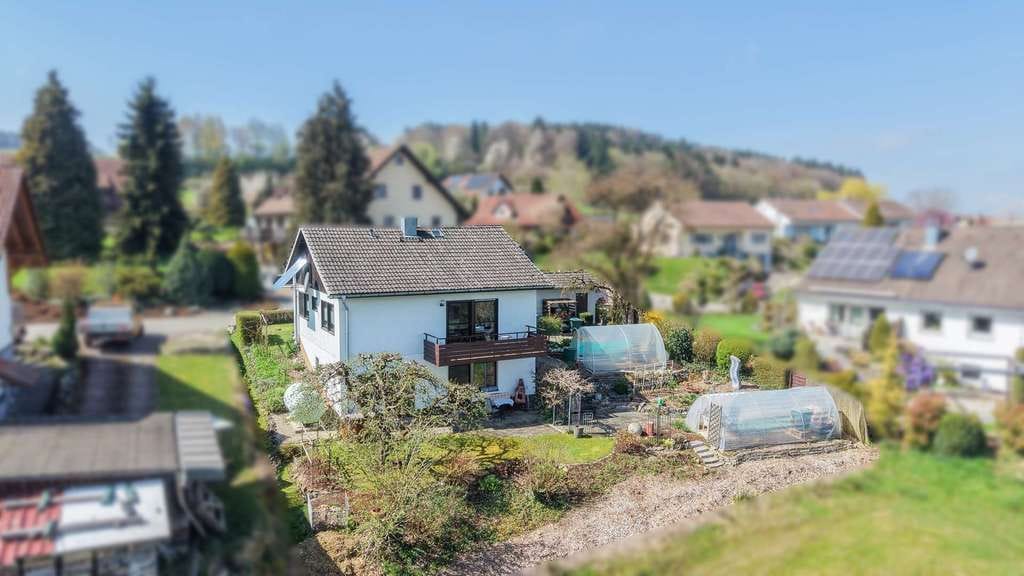 Immobilie in Ostrach - Wohnen mit Weitblick – Einfamilienhaus in naturnaher Lage am Pfrunger-Burgweiler Ried - Bild 3