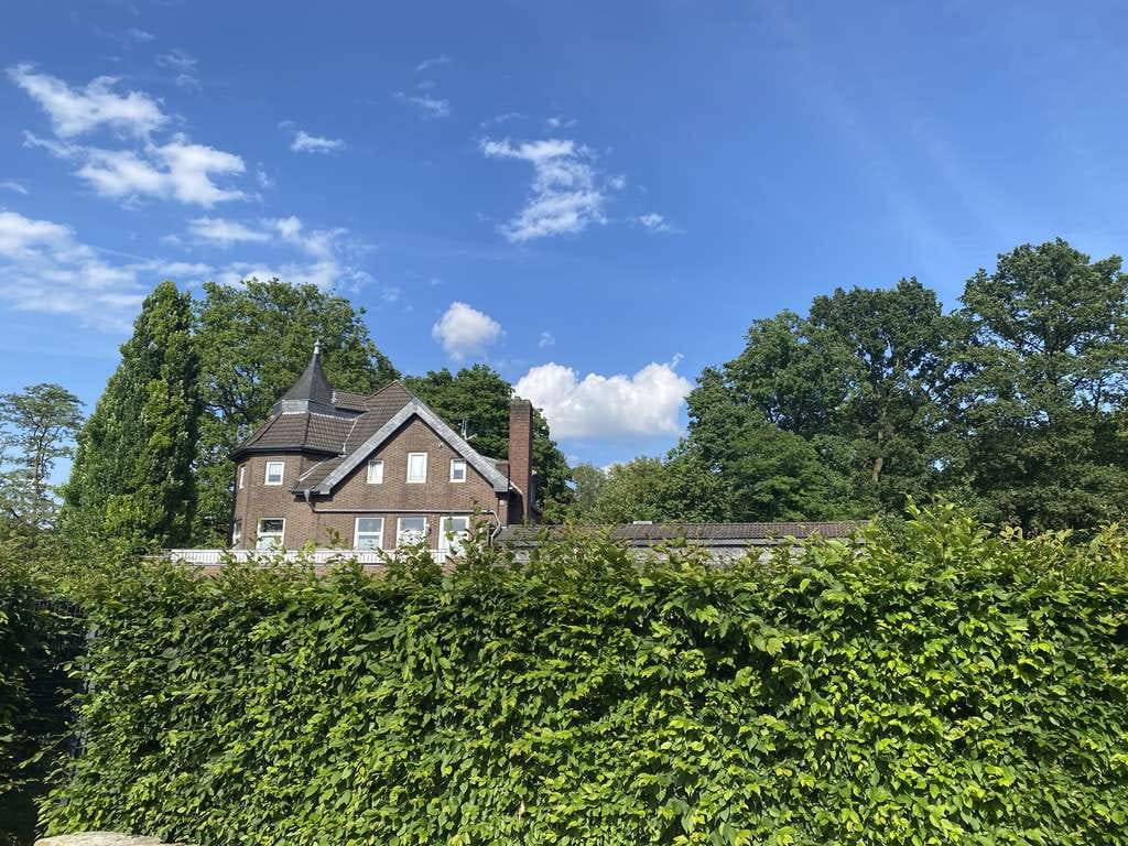 Immobilie in Wassenberg - Charmante Altbauwohnung mit 50 m² Sonnenterrasse und Garage - Bild 1