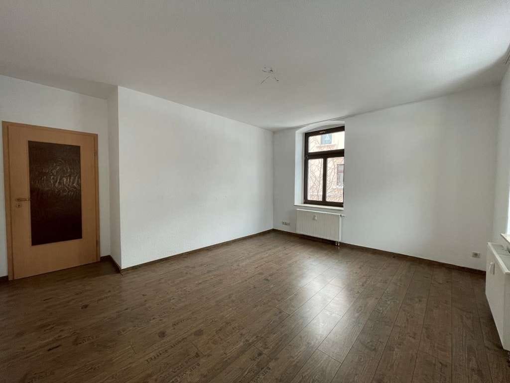 Immobilie in Bärenstein - Für EIGENNUTZER ! Individuell gestaltbare Wohnung im 1. OG - mit Balkon, Garage und Stellplatz! - Bild 3