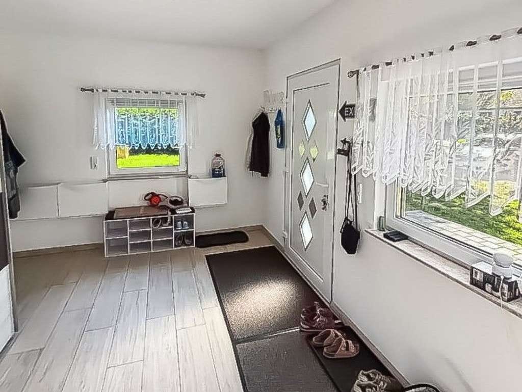 Immobilie in Neuhausen/Spree - Charmantes Einfamilienhaus mit modernem Wohnkomfort in ruhiger Lage von Neuhausen - Bild 3
