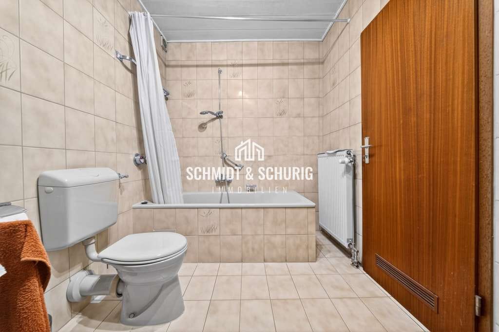 Immobilie in Oberhausen-Rheinhausen - Charmante 2-Zimmer-Wohnung mit Balkon und viel Potenzial - Bild 4
