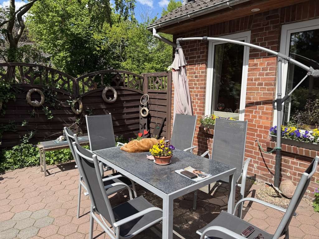 Immobilie in Schiffdorf - Familienhaus gesucht? Gefunden! Hübsches Rotsteinhaus mit parkähnlichem Grundstück in Schiffdorf-Weh - Bild 4